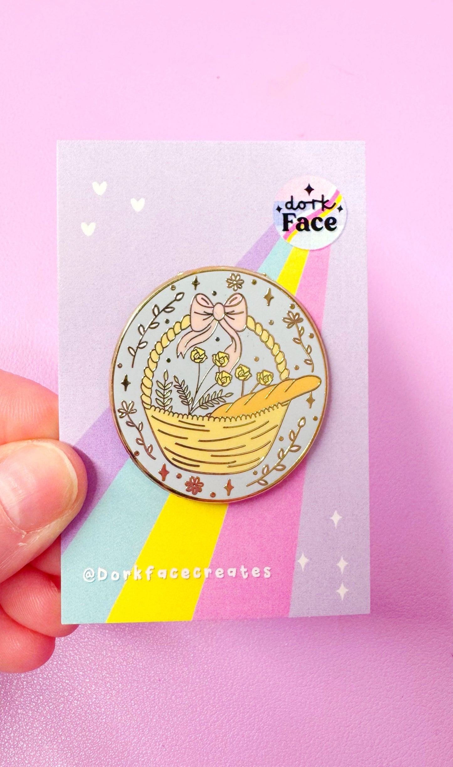 Picnic Basket Pin
